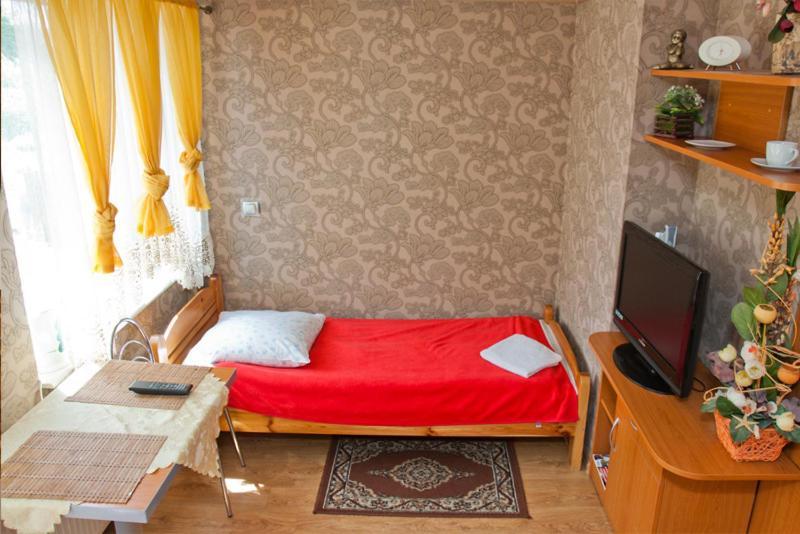 Pokoje Goscinne Amader Zambrow Exteriör bild